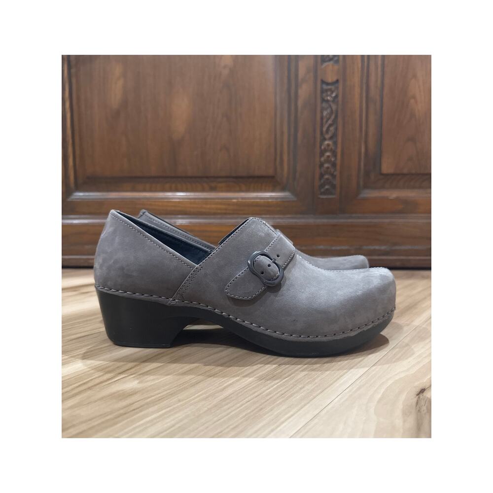 Dansko Tamara Clogs Gray Suede Women's Size 40 / 9.5 - Picture 3 of 9